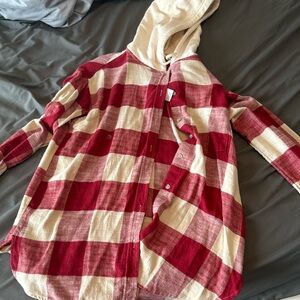 American Eagle flannel with hood